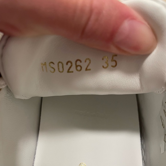 Louis Vuitton Time Out Sneaker - Picture 5 of 8